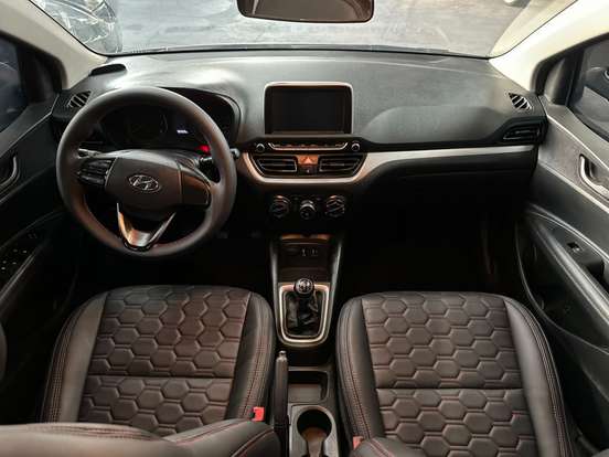 HYUNDAI-HB20-2020