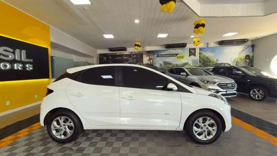 HYUNDAI-HB20-2020