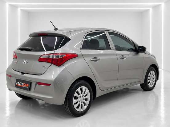 HYUNDAI-HB20-2017