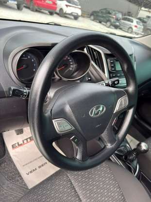HYUNDAI-HB20-2017