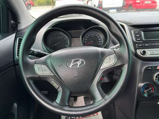 HYUNDAI-HB20-1.0 COMFORT 12V FLEX 4P MANUAL HYUNDAI-HB20-2017