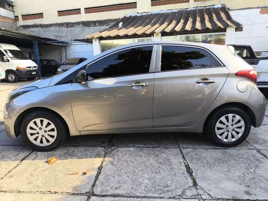 HYUNDAI-HB20-1.0 COMFORT 12V FLEX 4P MANUAL HYUNDAI-HB20-2016