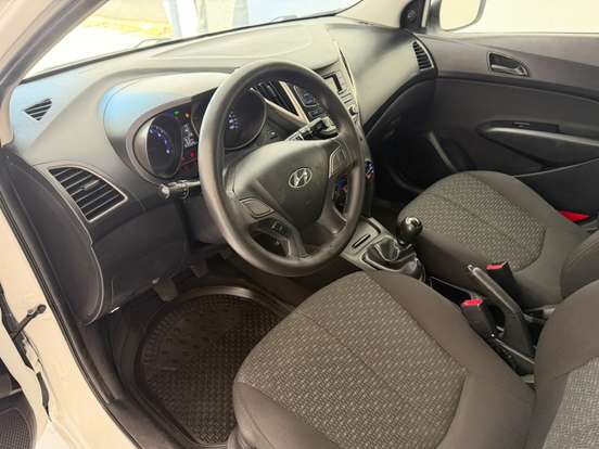 HYUNDAI-HB20-1.0 COMFORT 12V FLEX 4P MANUAL HYUNDAI-HB20-2016