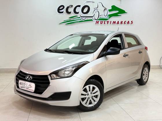 HYUNDAI HB20 1.0 COMFORT PLUS 12V FLEX 4P MANUAL