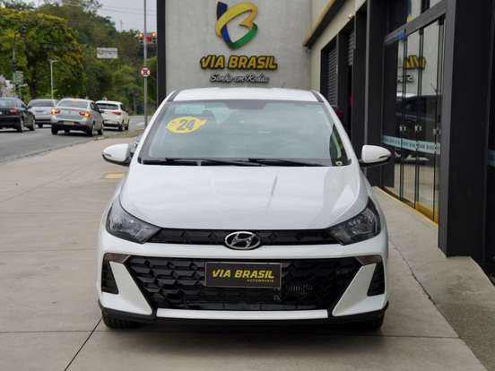 HYUNDAI-HB20-2023