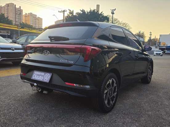 HYUNDAI-HB20-2022