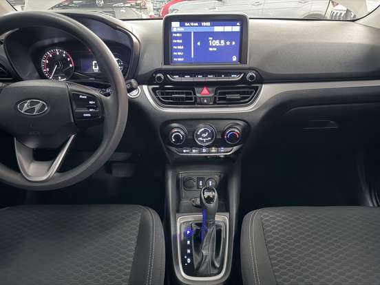 HYUNDAI-HB20-2022