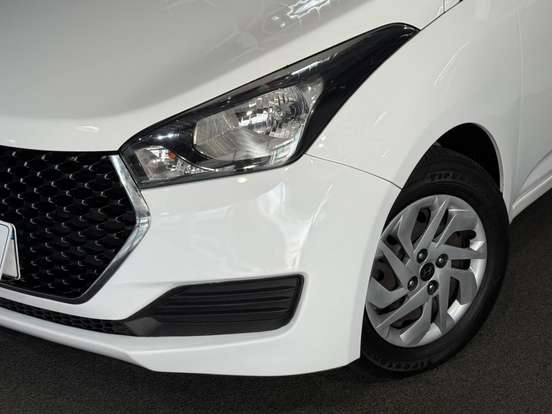 HYUNDAI-HB20-2018