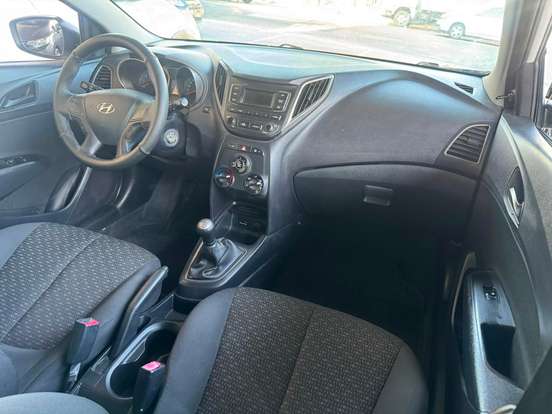 HYUNDAI-HB20-2018