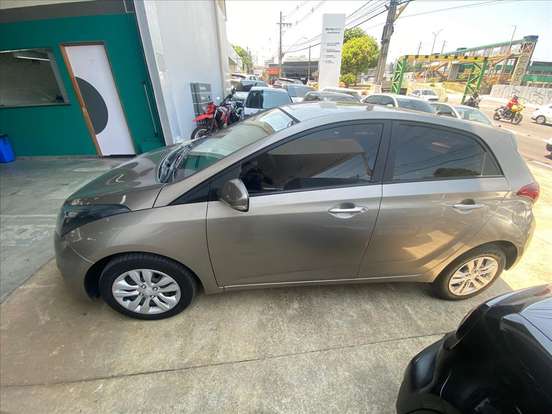 HYUNDAI-HB20-2018