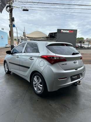 HYUNDAI-HB20-1.6 PREMIUM 16V FLEX 4P MANUAL HYUNDAI-HB20-2012