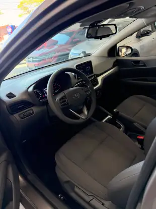 HYUNDAI-HB20S-2025
