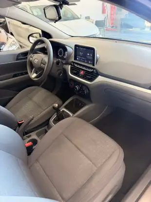 HYUNDAI-HB20S-2025