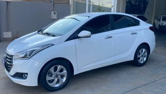 HYUNDAI HB20S 1.6 PREMIUM 16V FLEX 4P AUTOMÁTICO