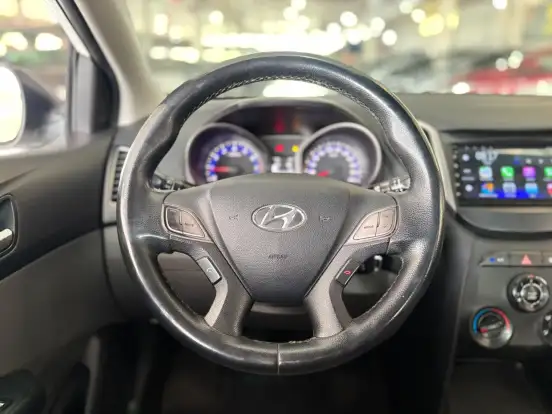 HYUNDAI-HB20S-2014