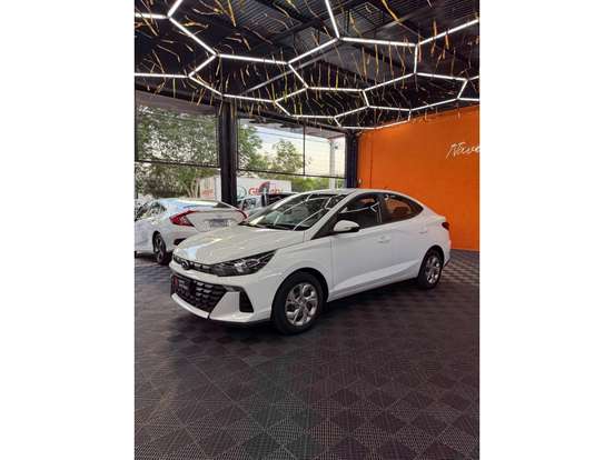 HYUNDAI-HB20S-2024
