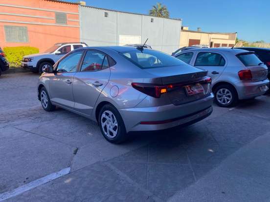 HYUNDAI-HB20S-2024