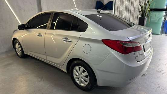 HYUNDAI-HB20S-2014
