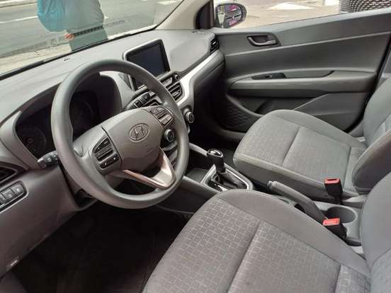 HYUNDAI-HB20S-2024
