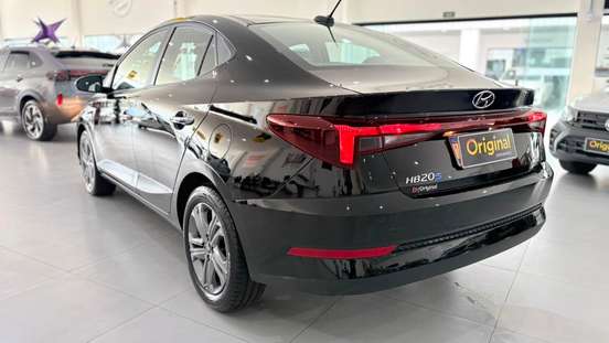 HYUNDAI-HB20S-2025