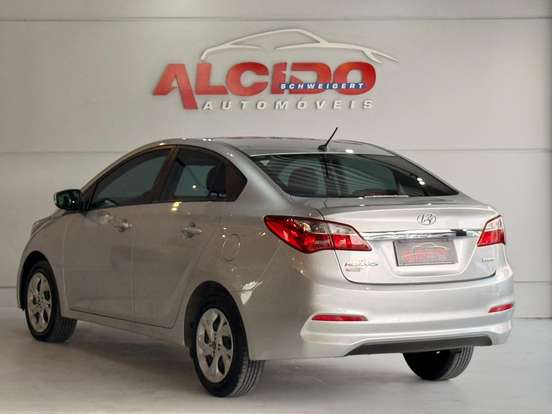 HYUNDAI-HB20S-1.6 COMFORT PLUS 16V FLEX 4P AUTOMÁTICO HYUNDAI-HB20S-2018