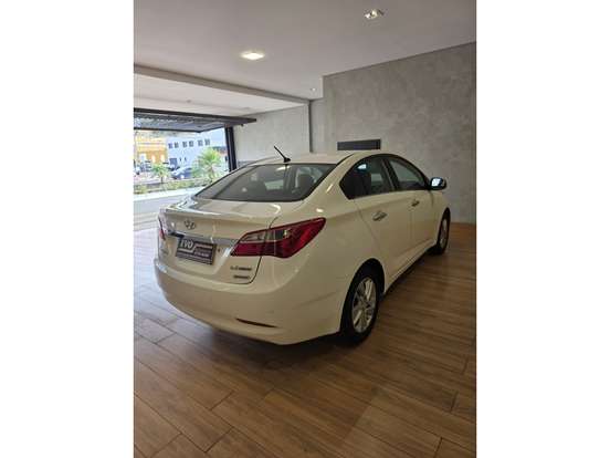 HYUNDAI-HB20S-1.6 PREMIUM 16V FLEX 4P AUTOMÁTICO HYUNDAI-HB20S-2014