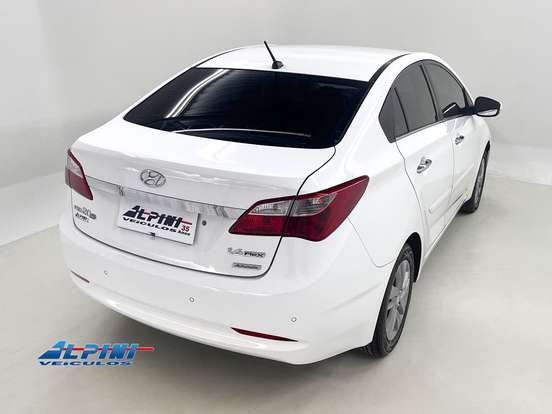 HYUNDAI-HB20S-2014