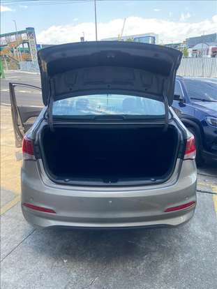 HYUNDAI-HB20S-1.6 PREMIUM 16V FLEX 4P AUTOMÁTICO HYUNDAI-HB20S-2017