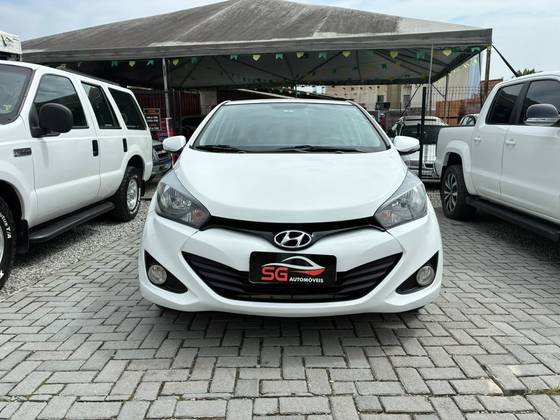 HYUNDAI HB20S 1.6 PREMIUM 16V FLEX 4P MANUAL