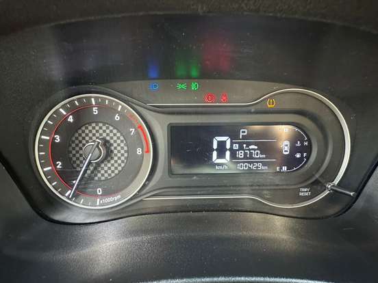 HYUNDAI-HB20X-2021