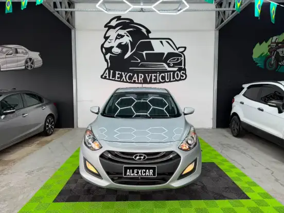 HYUNDAI-I30-1.8 MPI 16V GASOLINA 4P AUTOMATICO HYUNDAI-I30-2014