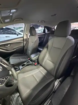 HYUNDAI-I30-2014