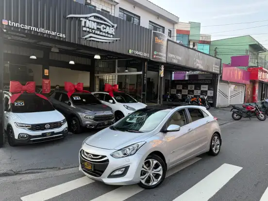 HYUNDAI-I30-1.8 MPI 16V GASOLINA SÉRIE LIMITADA 4P AUTOMATICO HYUNDAI-I30-2014