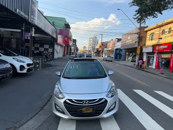 HYUNDAI-I30-1.8 MPI 16V GASOLINA SÉRIE LIMITADA 4P AUTOMATICO HYUNDAI-I30-2014