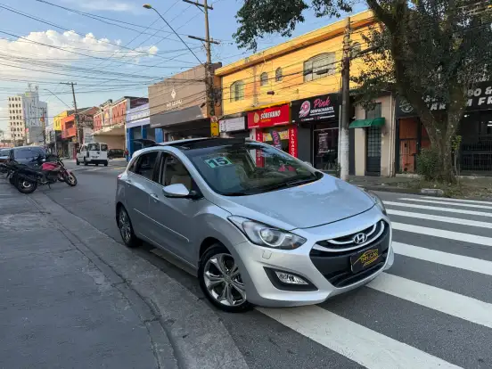 HYUNDAI-I30-2014