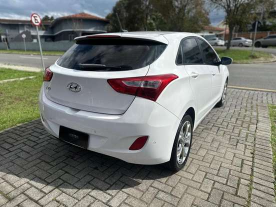 HYUNDAI-I30-2014