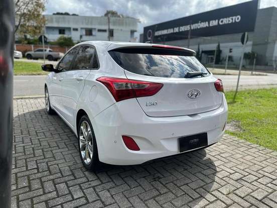 HYUNDAI-I30-2014