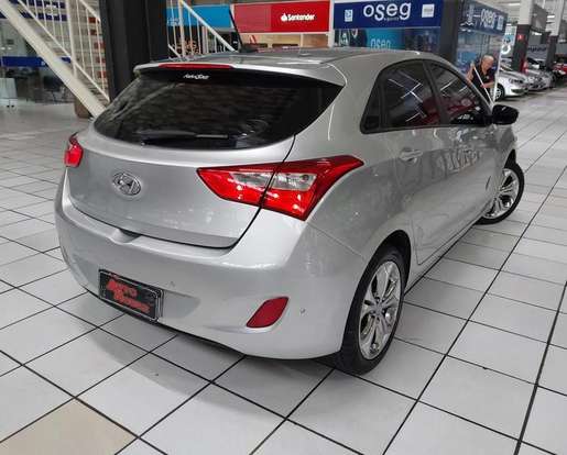 HYUNDAI-I30-2013