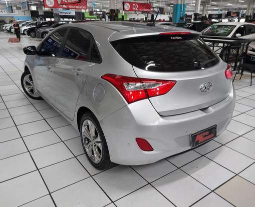 HYUNDAI-I30-2013