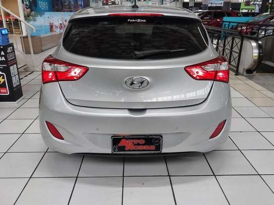 HYUNDAI-I30-1.8 MPI 16V GASOLINA 4P AUTOMATICO HYUNDAI-I30-2013