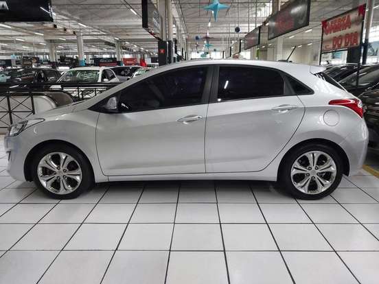 HYUNDAI-I30-2013