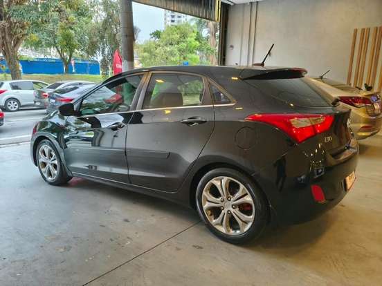 HYUNDAI-I30-2014