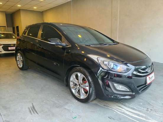HYUNDAI-I30-1.8 MPI 16V GASOLINA 4P AUTOMATICO HYUNDAI-I30-2014