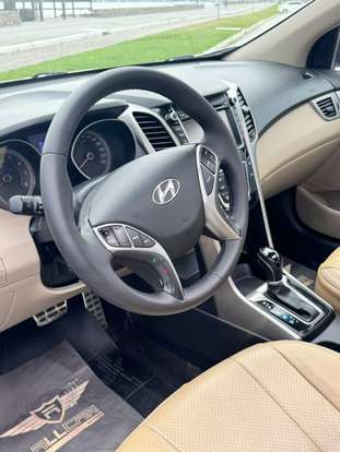 HYUNDAI-I30-2015