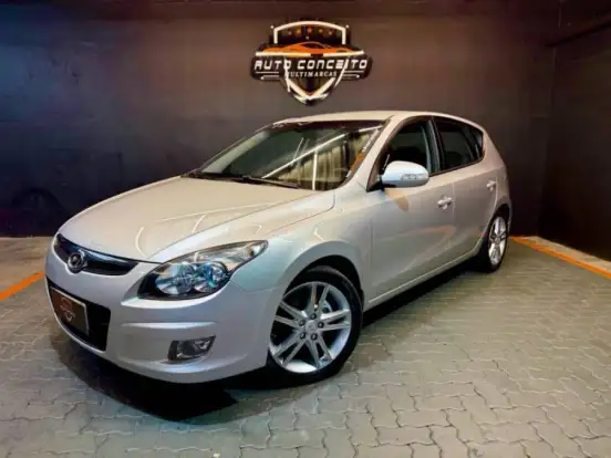 HYUNDAI-I30-2011