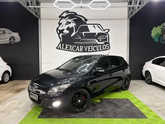 HYUNDAI I30 2.0 MPI 16V GASOLINA 4P MANUAL