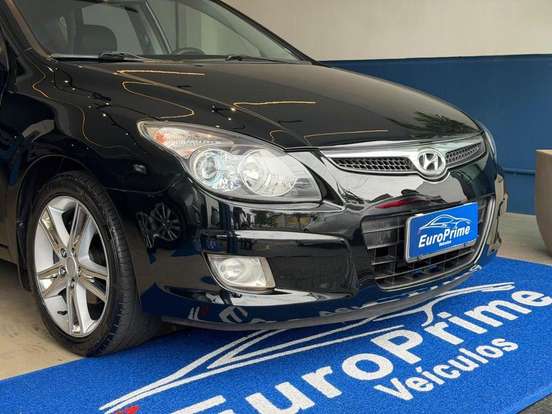 HYUNDAI-I30-2010