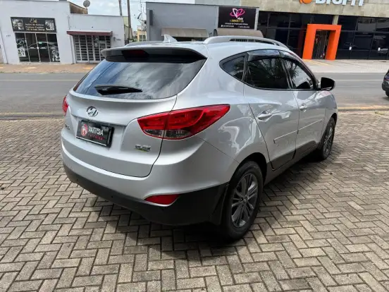 HYUNDAI-IX35-2.0 MPFI GL 16V FLEX 4P AUTOMÁTICO HYUNDAI-IX35-2018