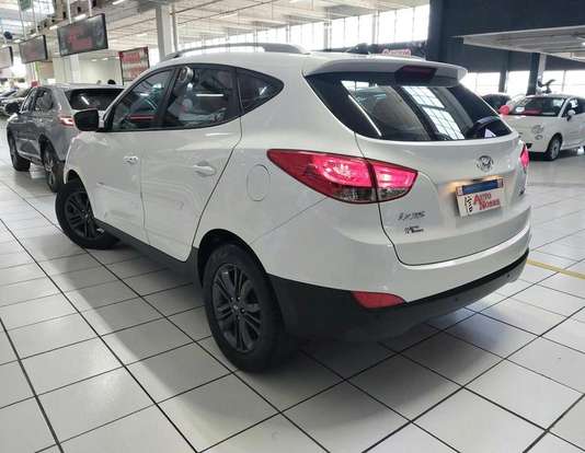 HYUNDAI-IX35-2021