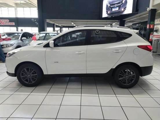 HYUNDAI-IX35-2021